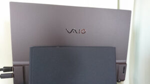 VAIO Vision+14 の後ろ側