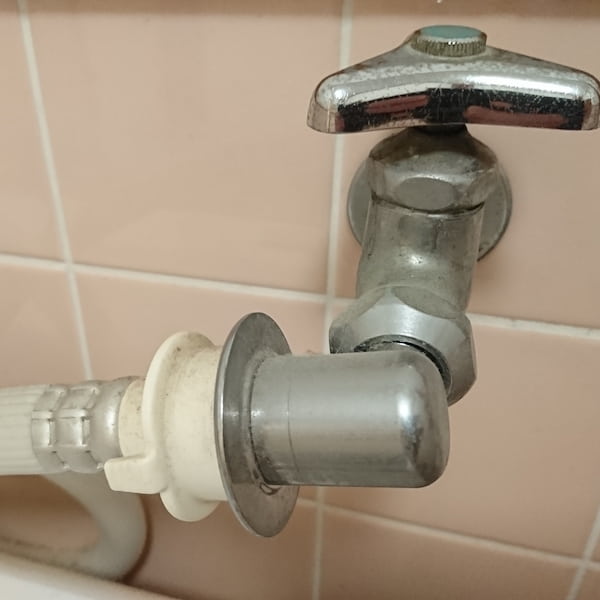 洗濯機の蛇口