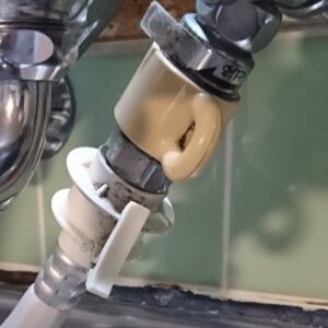 食洗機の分岐水栓