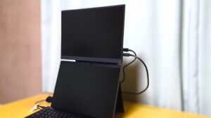 VAIO Vision+14の高さ