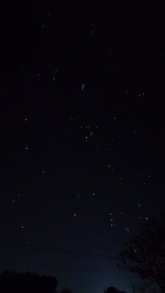 Xperia1Ⅷ で スバル星団 を撮影